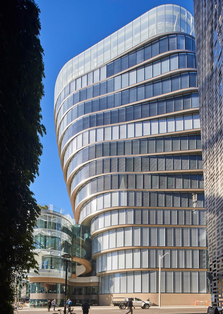 UTS-Central-4